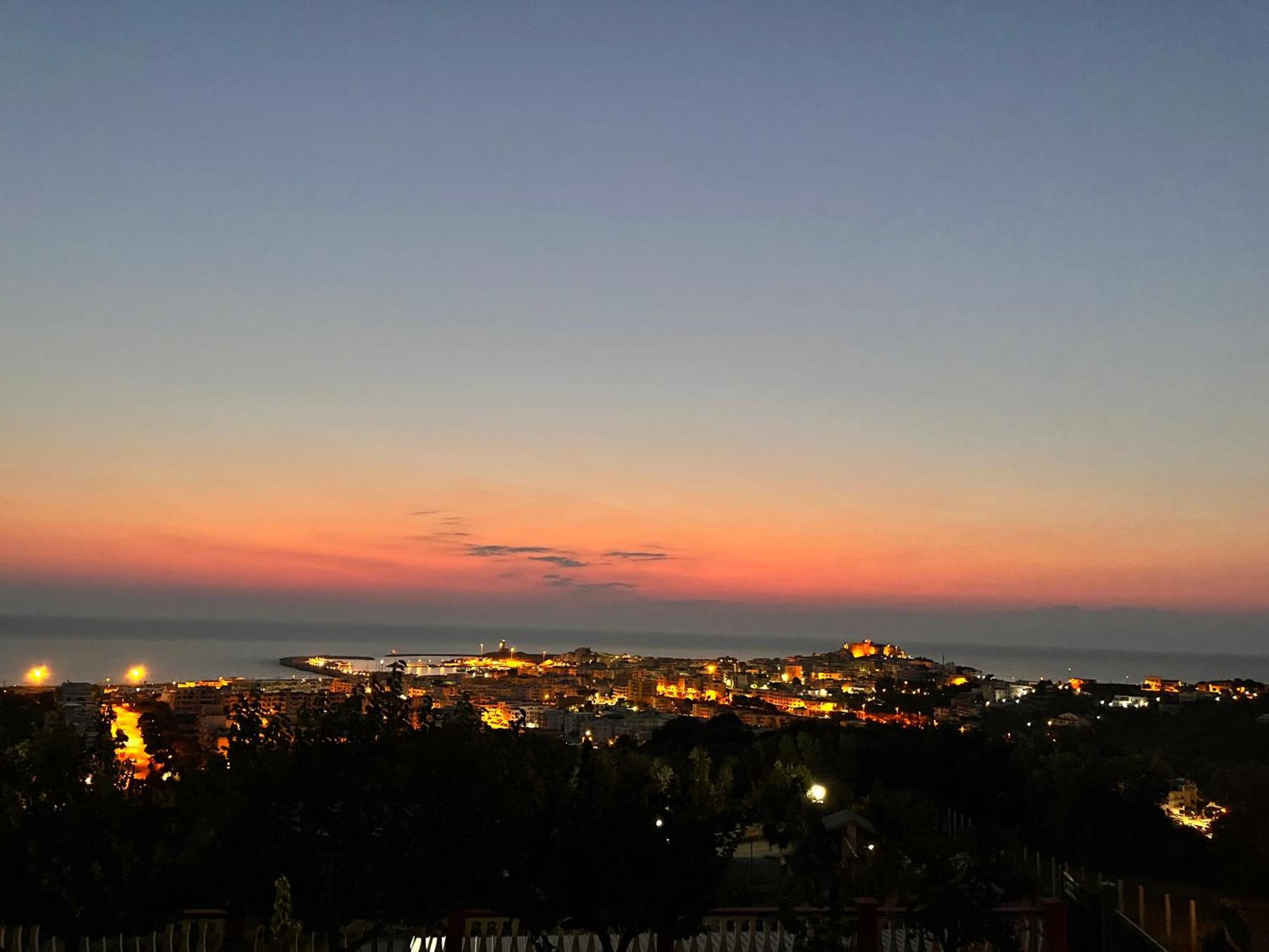Appartamento Con Vista Panoramica Da Antonella Vieste